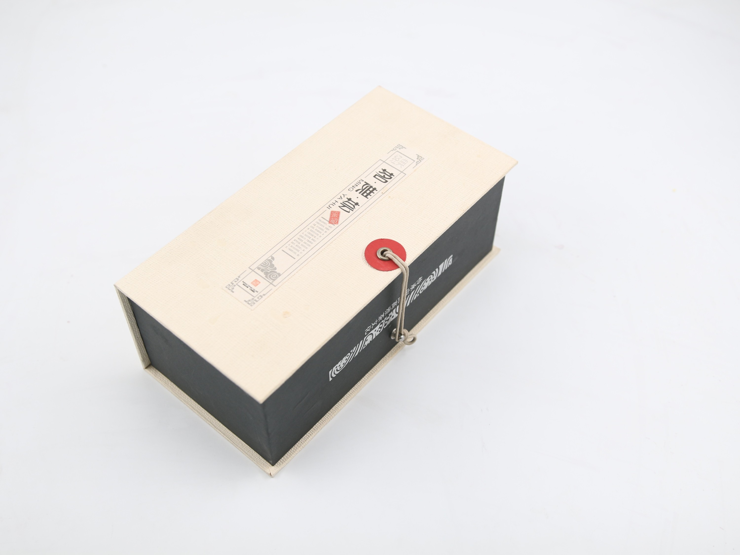茶葉禮盒定制為什么首選紙質(zhì)包裝？
